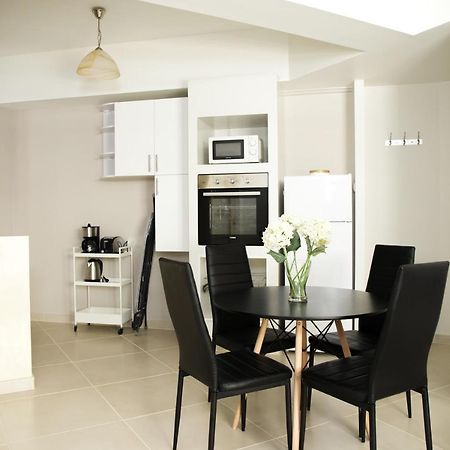 Praxitelis Luxury Apartments Афины Экстерьер фото