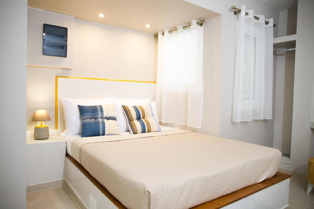 Praxitelis Luxury Apartments Афины Экстерьер фото