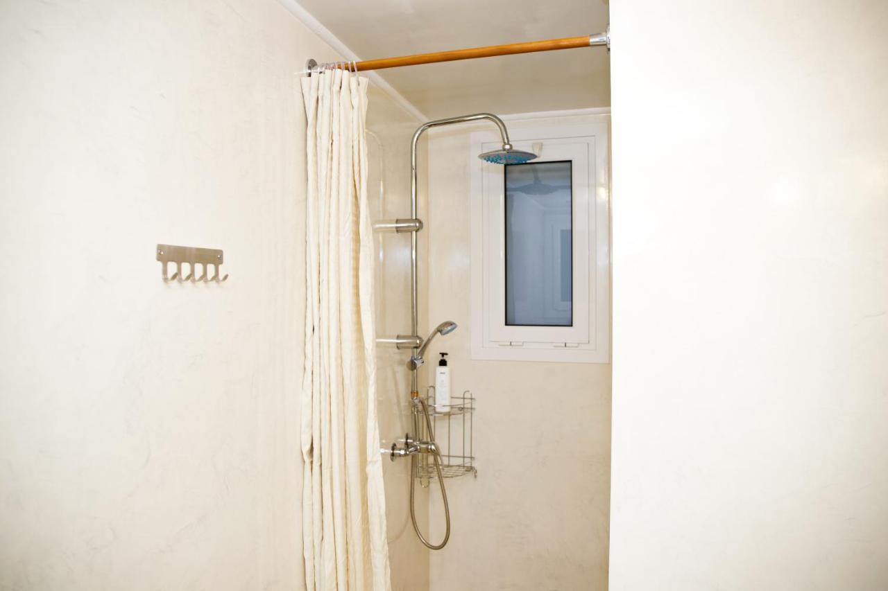 Praxitelis Luxury Apartments Афины Экстерьер фото